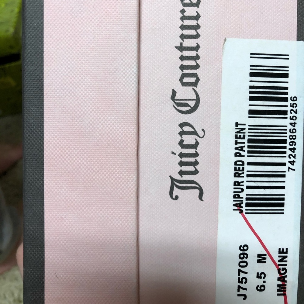 Juicy conture pumps